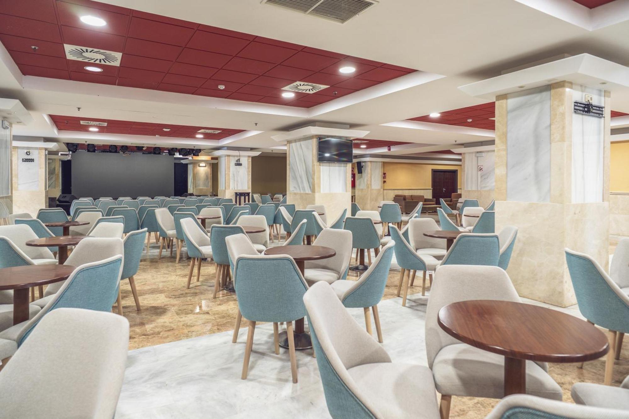 Premium Hotel